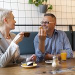 retrouver un amour de jeunesse 50 ans après​